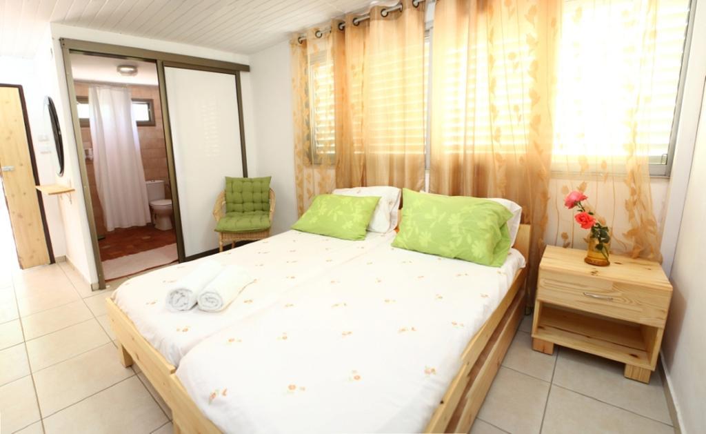 Beit Shapira Guest House Kefar Shammay Eksteriør bilde